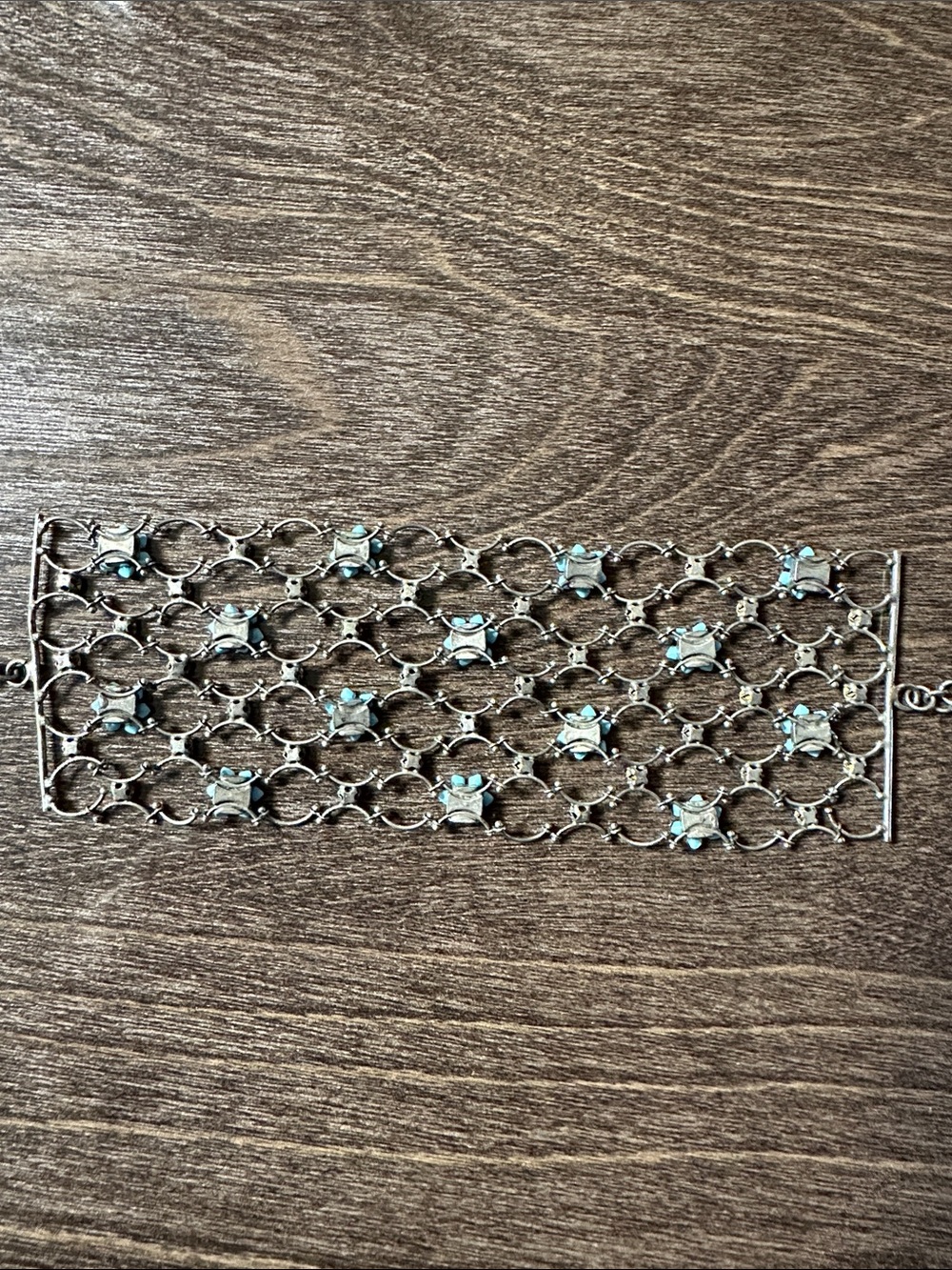 Floral bracelet - Picture 9 of 10